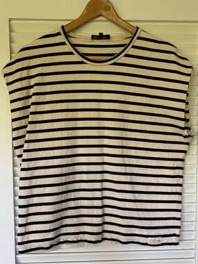 Le mont St. Michel Black and Cream Striped Breton Cap Sleeve T Shirt, L.